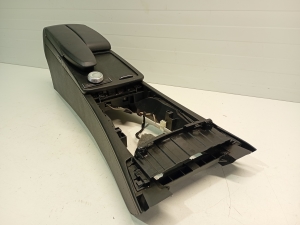 Mercedes Benz E-Class W207 (2009–2017) Center console A2046800150 - 3
