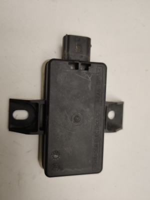 Mercedes Benz EQC N293 (2019–2026) Tire pressure control module A0009003713 - 2