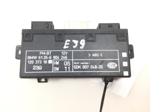 Front door control unit - 6904246