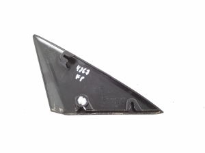   Mirror triangle trim  - A1777224700 