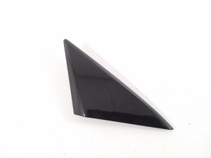   Mirror triangle trim  - A1777224800 