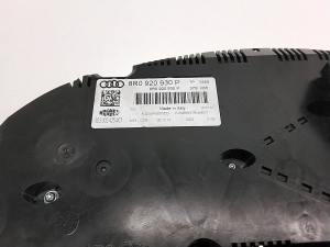 AUDI Q5 (2008–2017) Näidikuplokk 8R0920930P - 2