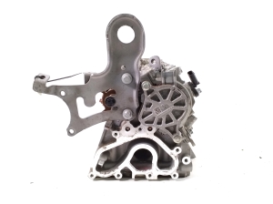 Mercedes Benz A-Class 177 (2018–2026) Cylinder head and its parts - 2