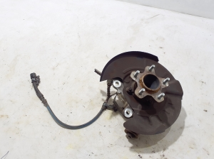   Rear wheel hub  - 430186RA1A 