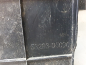 TOYOTA Avensis T27 (2008–2019) Luftleitblech für den Kühler 5329305070 - 4