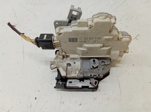 Volkswagen Passat B7 (2010–2014) Front door lock 3C2837015A - 2