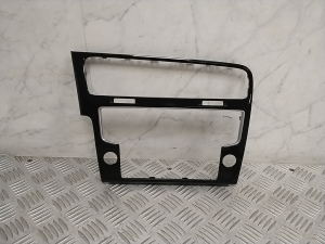 Dashboard trim - 5G1819743E