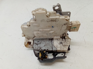 AUDI A6 C6 (2004–2011) Front door lock 4F2837016 - 2