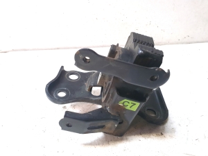 TOYOTA Avensis T27 (2008–2019) Motorlager - 4