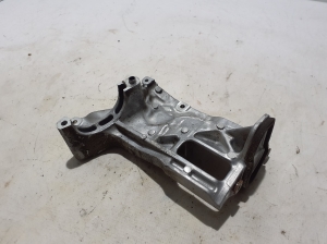   Sonstiger Halter  - 230421A332 