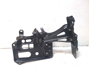 TOYOTA Avensis T27 (2008–2019) Batteriehalter - 5
