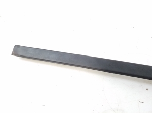Jeep Compass MK49 (2006–2016) Windshield pillar outer molding 055182561AD - 3