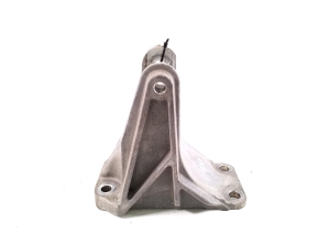NISSAN Leaf II (2017–2026) Engine bracket 11333-3NF0A - 2