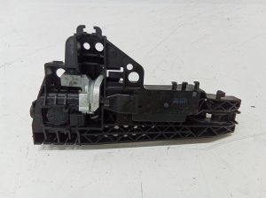 AUDI A5 (2007–2016) Rear side door exterior handle 8T0837886B - 3