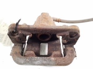 NISSAN Leaf II (2017–2026) Rear brake caliper 44011-3NK0A - 3