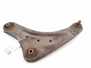 Front control arm - 54501-4DA0B