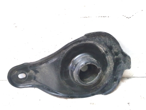 Rear spring support