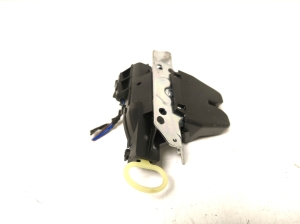 Mercedes Benz C-Class 205 (2014–2021) Trunk lid lock A1177500085 - 3