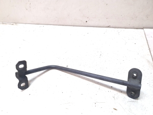 Mercedes Benz C-Class 204 (2007–2014) Esiraami keskosa lukust allapoole A2048980032 - 5