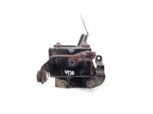 NISSAN Leaf II (2017–2026) ABS unit bracket 47840-5SA0A - 2