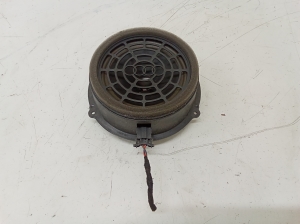 Rear side door speaker - 8K0035411A