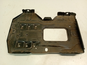 Mercedes Benz E-Class W207 (2009–2017) Akuhoidik A2046280218 - 2