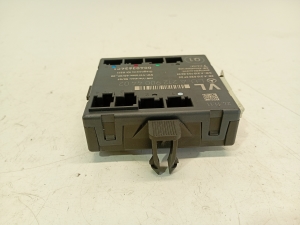 Mercedes Benz E-Class W207 (2009–2017) Front door control unit A2129004402 - 3