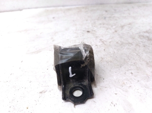 TOYOTA Avensis T27 (2008–2019) Stabilisatorhalter vorne - 2