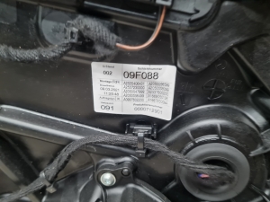 Mercedes Benz EQC N293 (2019–2026) Rear side doors A2937300400 - 6