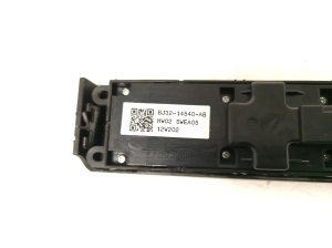 Land Rover Evoque (2011–2018) Front door glass switch BJ3214540AB - 5