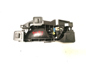 Opel Crossland X X 75 (2017–2026) Front door inner handle 13484998 - 2