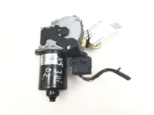 Scheibenwischermotor vorne - 24012878