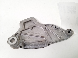 Other bracket - A2822005700