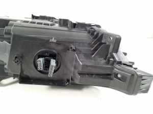 VOLVO XC60 (2017–2026) Phare avant 32342509 - 6