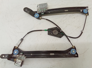 Front door window regulator - 8T8837462