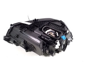 Mercedes Benz CLA-Class W118 (2019–2026) Esituli A1189061301 - 2