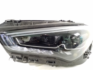 Mercedes Benz CLA-Class W118 (2019–2026) Esituli A1189061301 - 3
