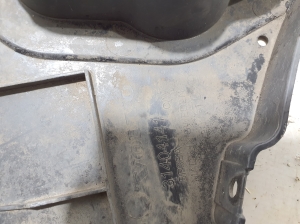 VOLVO XC90 (2015–2024) Unterbodenschutz vorne 31404141 - 2