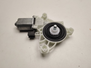 Mercedes Benz EQC N293 (2019–2026) Front door window regulator motor A0009065806 - 3