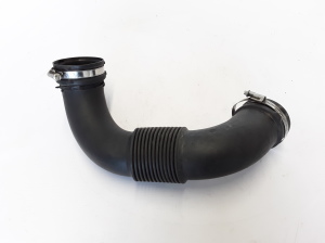  Air intake hose 