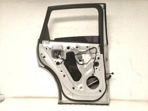 AUDI Q5 (2008–2017) Rear side doors - 9
