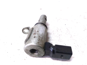 Volkswagen Tiguan (2007–2016) Nockenwellensensor 03C906455A - 2