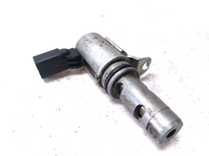 Volkswagen Tiguan (2007–2016) Nockenwellensensor 03C906455A - 4