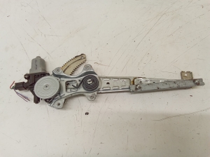 Front door window regulator - 120324