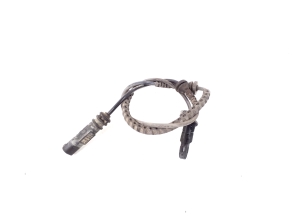 Front ABS sensor - 6895881