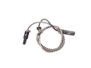 Front ABS sensor - 6895881