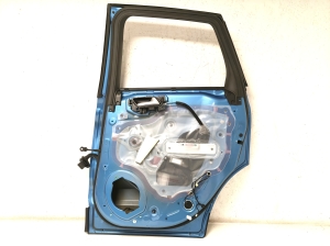 Opel Crossland X X 75 (2017–2026) Rear side doors - 4