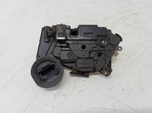 Volkswagen Golf VI (2008–2013) Rear side door lock 5K4839016H - 3