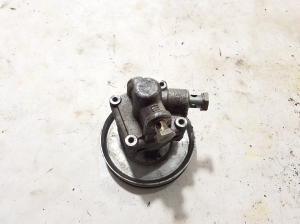 AUDI A8 D2 (1994–2002) Power steering pump 4D0145155F - 2