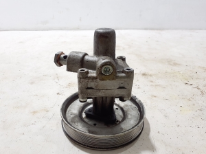 AUDI A8 D2 (1994–2002) Power steering pump 4D0145155F - 3